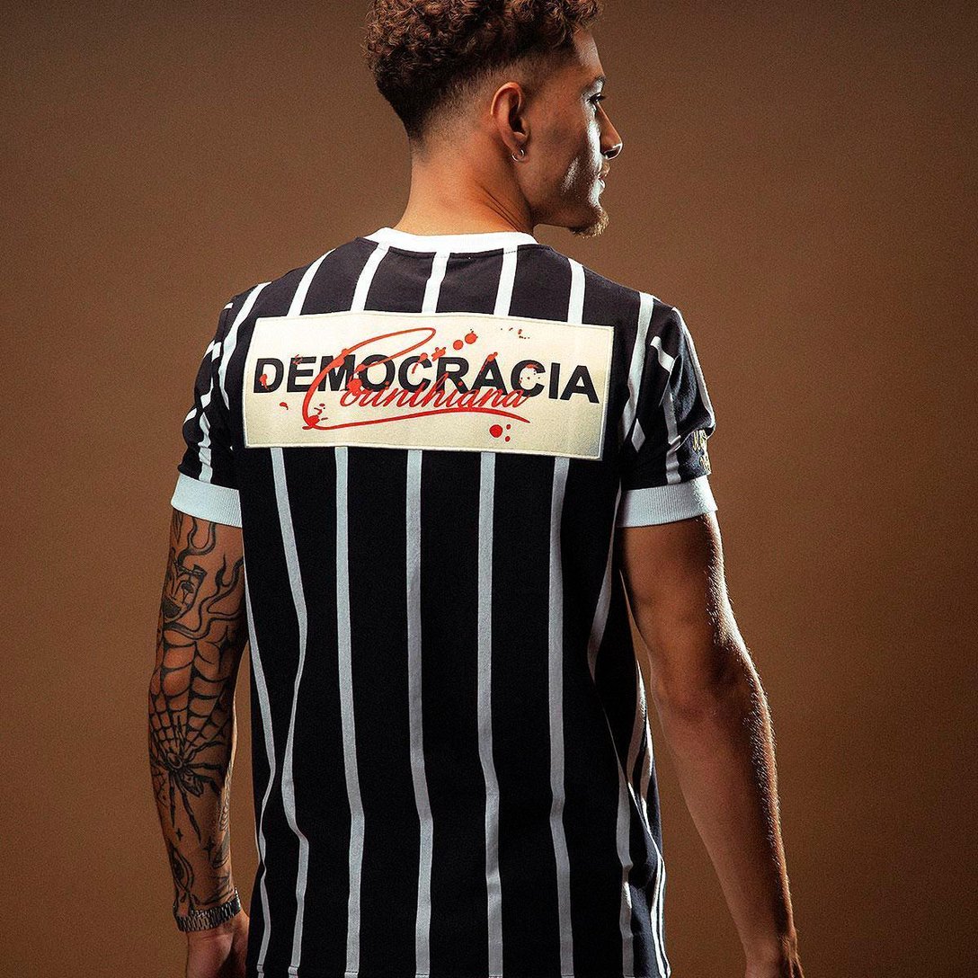 Corinthians Democracy Retro Jersey - 1986